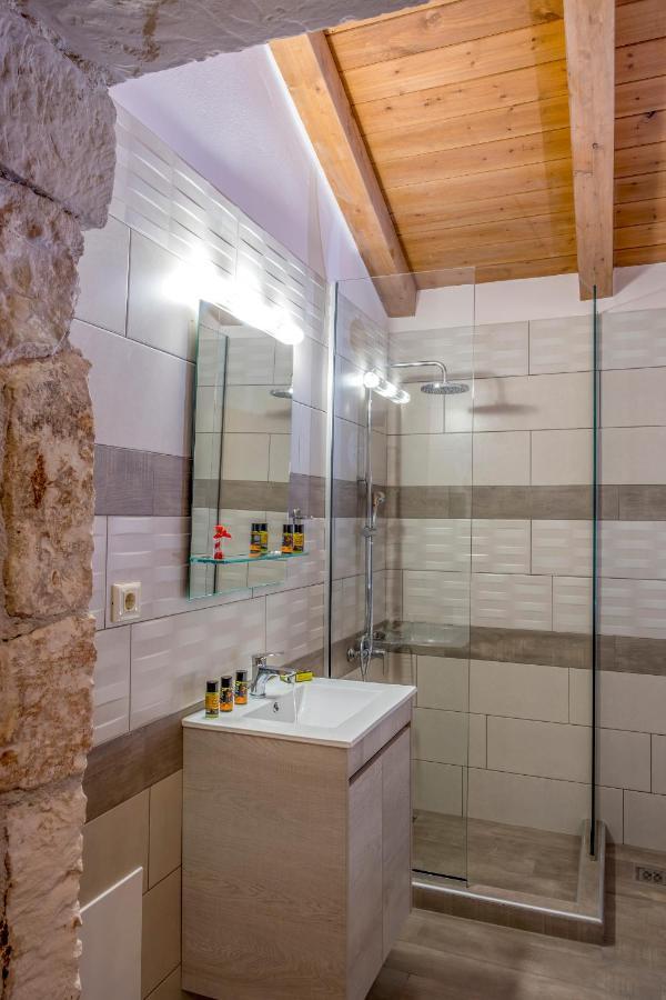Villa George Kambanion Экстерьер фото